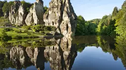 Wallpaper by creative2023