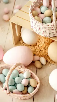 April Easter eggs wallpaper